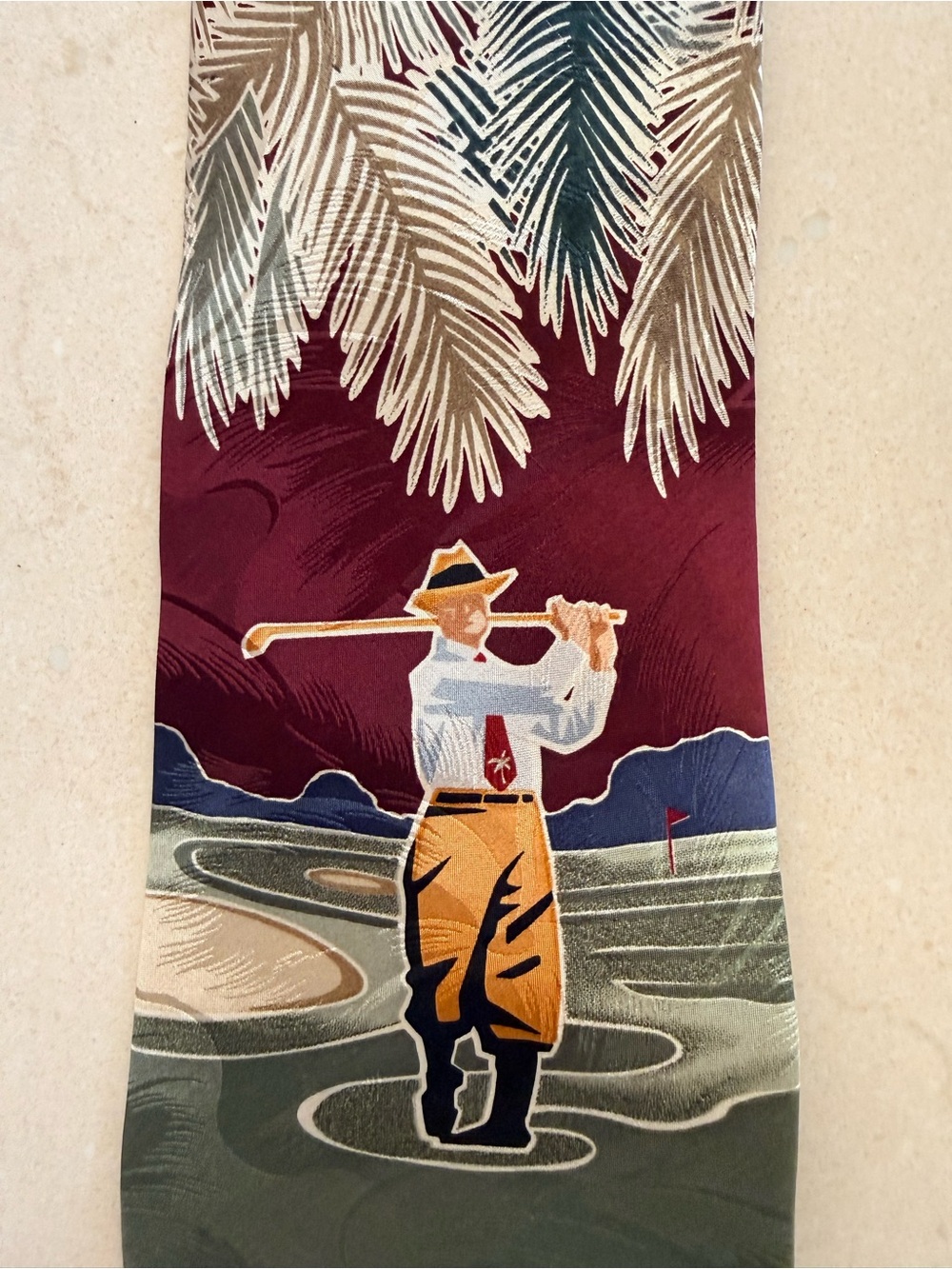 ⛳️🏌️👔 Tommy Bahama TIE Golf Multicolor SILK Vintage USA EUC